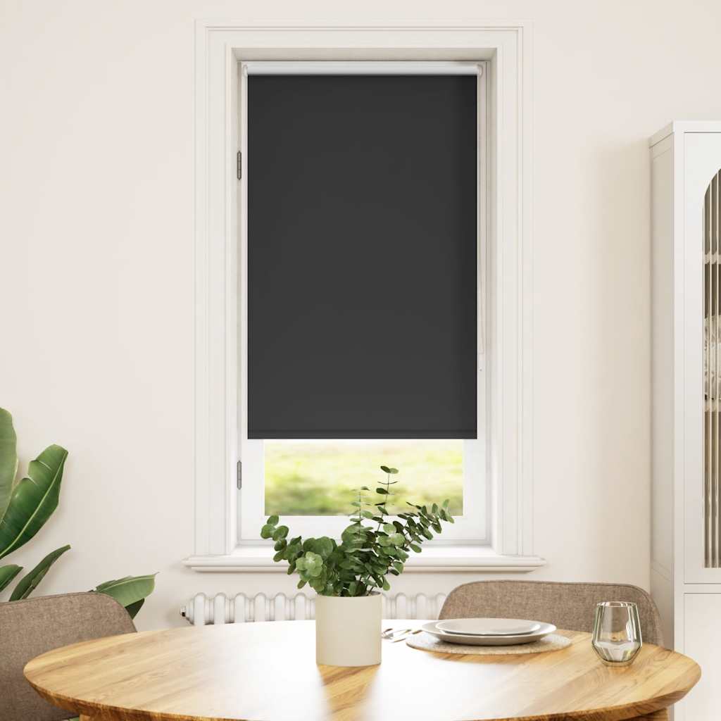 vidaXL Roleta zaciemniająca 64,4x120 cm Szerokość tkaniny 60 cm Czarny