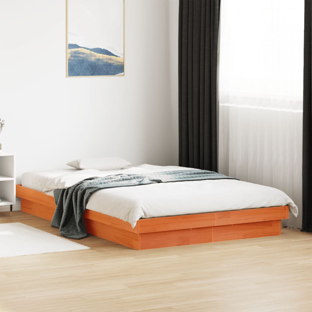 vidaXL Rama łóżka z LED, woskowy brąz, 140x200 cm, lite drewno sosnowe