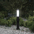 vidaXL Słupek oświetleniowy z gniazdem 50 cm Czarny IP44