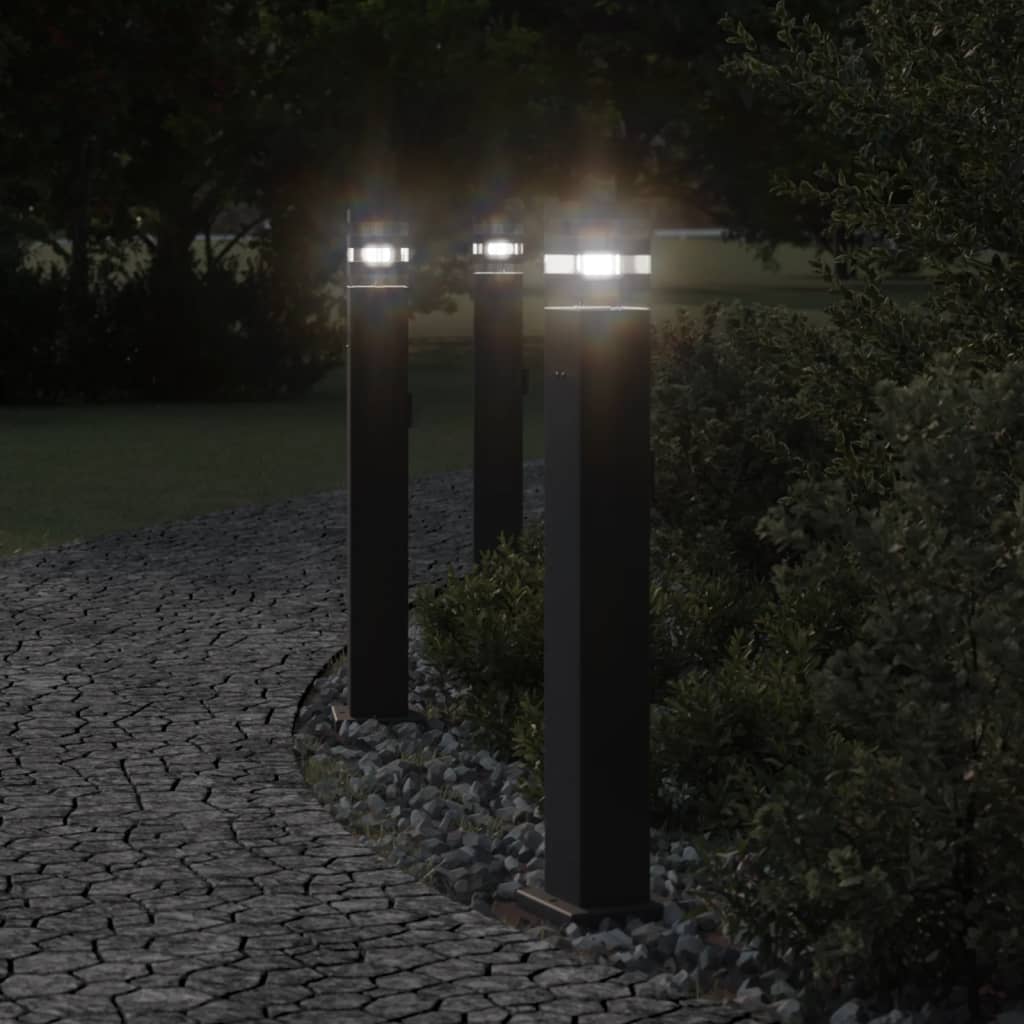 vidaXL Zewnętrzna lampa stojąca z gniazdkiem, czarna, 80 cm, aluminium