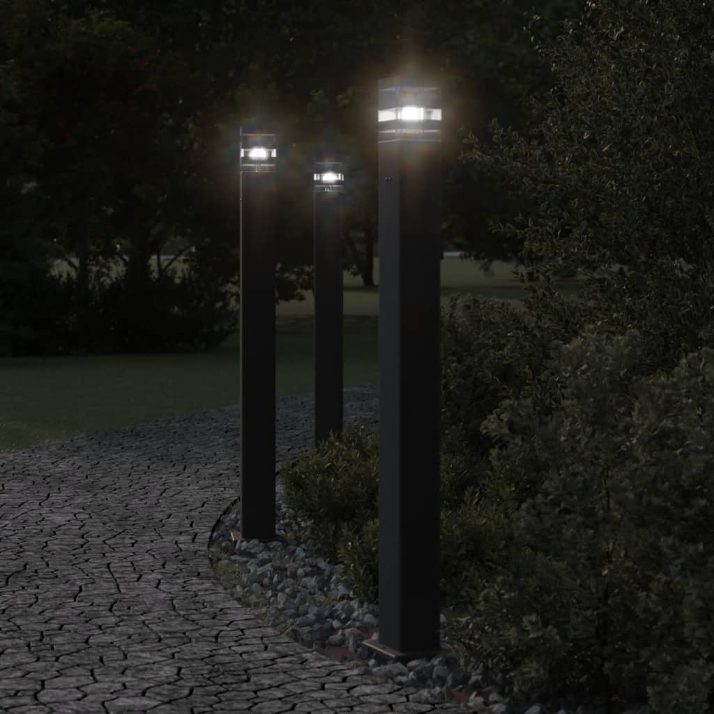 vidaXL Zewnętrzna lampa stojąca, z gniazdem, czarna, 110 cm, aluminium